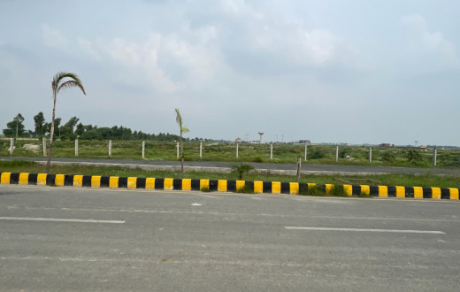 10 Marla Plot for Sale in C Block
