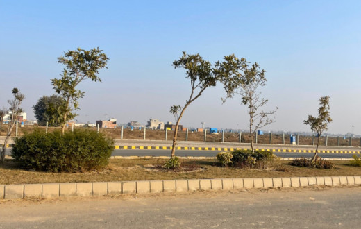 5 Marla Plot for Sale in J Block