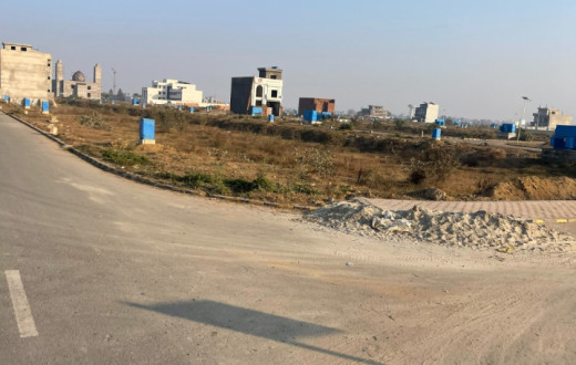 5 Marla Plot for Sale in F Block